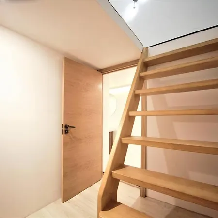 Apartamento The Theatre / Old Town & Balcony *