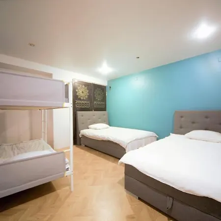 Lägenhet The Theatre / Old Town & Balcony *