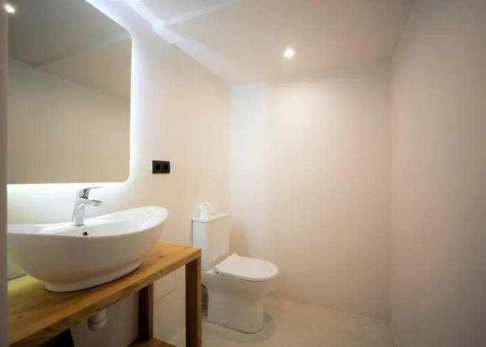 The Theatre / Old Town & Balcony *